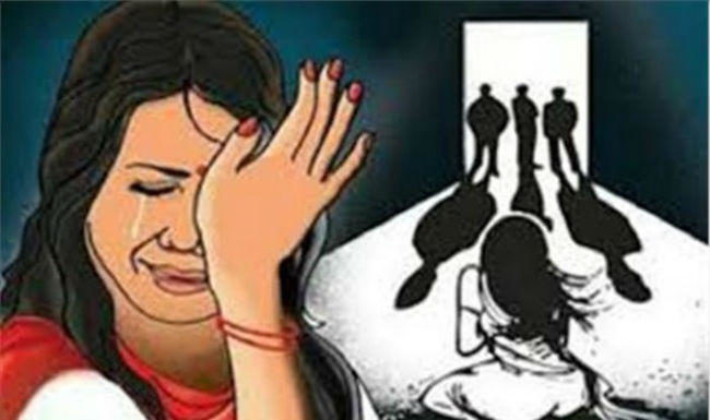 यूपी: चलती कार में महिला के साथ सामूहिक दुष्कर्म