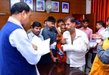 उप मुख्यमंत्री केशव ने जनता दरबार में सुनी समस्याएं, दिए निर्देश