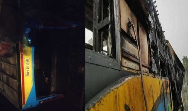 टूरिस्ट बस में लगी आग, दो की मौत