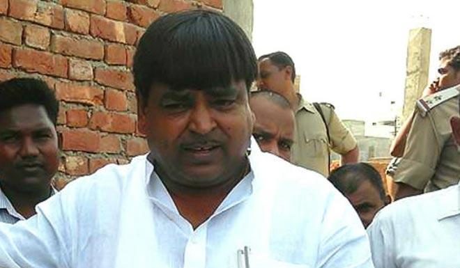 अवैध बालू खनन मामले में ईडी ने गायत्री प्रजापति से की पूछताछ