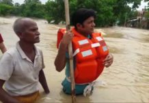 सीतामढ़ी में बाढ़ से हाहाकार , एनडीआरएफ़ ने संभाला मोर्चा, डीएम-विधायक ने किया दौरा