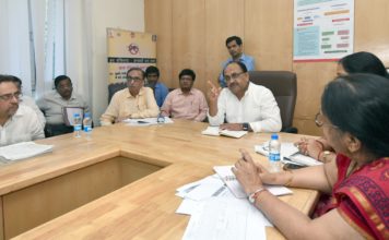 सकारात्मक परिवर्तन के लिए अधिकारी व्यक्तिगत रूचि लेकर कार्य करें : सिद्धार्थ नाथ