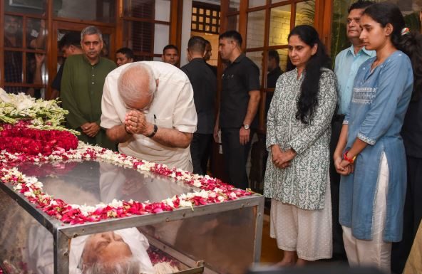 दिल्ली की सबसे लोकप्रिय मुख्यमंत्री शीला दीक्षित का निधन, श्रद्धांजलि देने पहुंचे दिग्गज