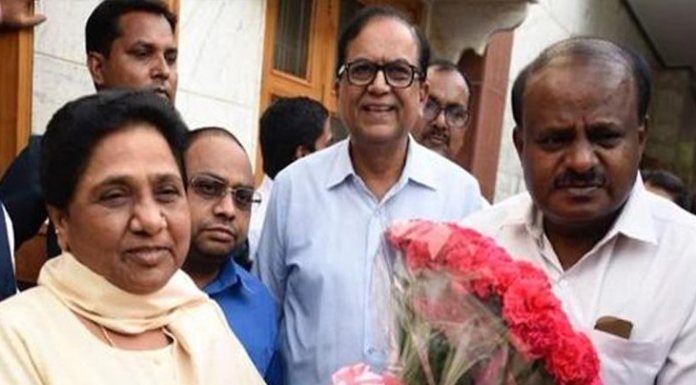 कर्नाटक : मायावती ने अपने विधायक से कहा- कुमारस्वामी के पक्ष में वोट दें