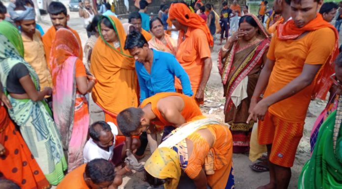 बस की छत पर चढ़े कांवड़िये की करंट से मौत