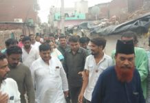 दुग्ध व्यापारियों से नाजायज वसूली रोके सरकार : शिवपाल