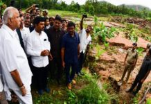 कर्नाटक में बाढ़ से हाहाकार, अब तक 48 की मौत