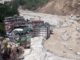 उत्तराखंड : बाढ़ ने मचाई तबाही , कई मलबे में दबे