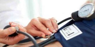 ब्लड प्रेशर पर कंट्रोल पाने के लिए डाइट में शामिल करें ये फल
