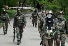 दो लोगों का अपहरण किया आतंकियों ने, सेना ने चलाया तलाशी अभियान