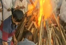 आसमान भी रो पड़ा, अरुण जेटली की आखिरी विदाई पर