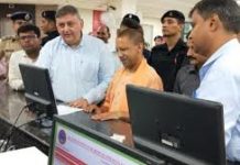 मुख्यमंत्री ने गोरखपुर एम्स का निरीक्षण कर एमबीबीएस के छात्रों से किया संवाद