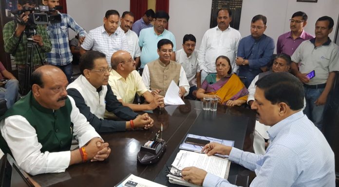 उत्तराखण्ड पंचायत में आरक्षण में बदलाव पर कांग्रेस नाराज