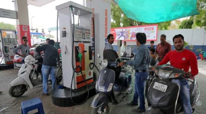 पेट्रोल और डीजल फिर हुआ मंहगा