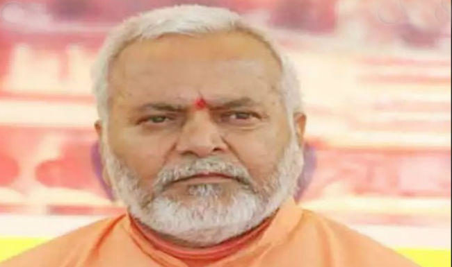 चिन्मयानंद को झटका : SC का आदेश-योगी सरकार कराए यौन शोषण की SIT जांच