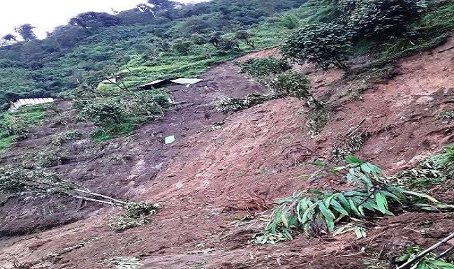 सिक्किम : पश्चिम जिला में भूस्खलन से भारी बर्बादी