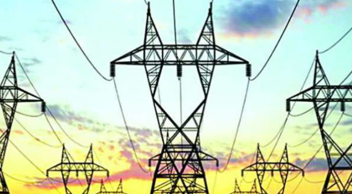 यूपी : योगी सरकार ने बिजली की दर 5 से 12 फीसदी तक बढ़ाई