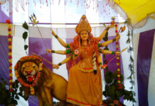 पहाड़ी पर विराजमन देवी स्थलों पर नवरात्रि में लगा है भक्तों का तांता