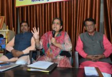 समर्थ भारत के लिये सशक्त महिला की भागीदारी जरूरी : रेखा चूडासमा