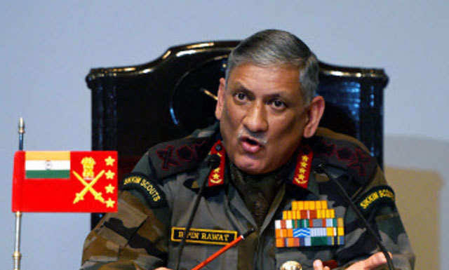 आर्मी रूल बुक सेना को सियासी मुद्दों पर बोलने का हक नहीं देती- जनरल रावत