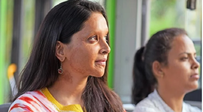 लखनऊ में सपा ने बुक कराया पूरा मूवी हाल