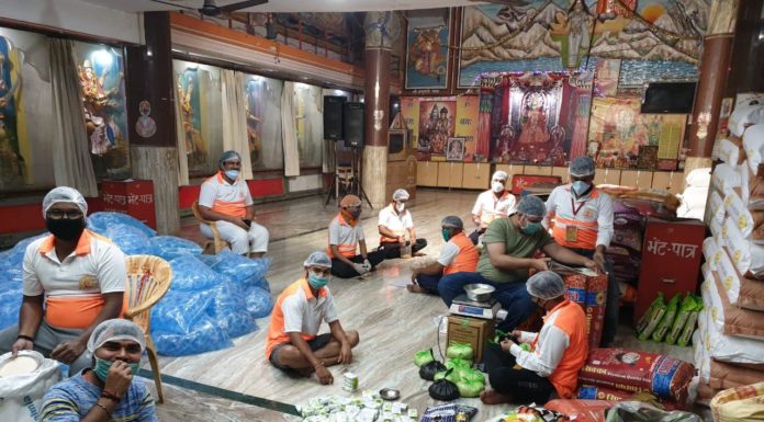 लॉकडाउन में मदद के लिए बढ़े हाथ, स्टूडेंट्स से लेकर एनजीओ आई साथ