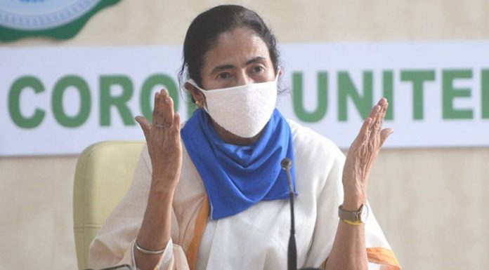पश्चिम बंगाल : ममता बनर्जी ने केंद्र के निर्देशों के विरुद्ध रात में कर्फ्यू न लगाने का दिया आदेश