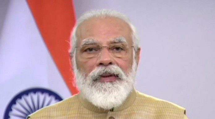 PM मोदी ने दुनिया को डिफेंस, सिविल एविएशन समेत 7 क्षेत्रों में निवेश का दिया मौका