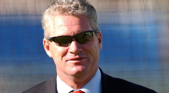 पूर्व ऑस्ट्रेलियाई क्रिकेटर डीन जोन्स का मुबंई में हार्ट अटैक से निधन