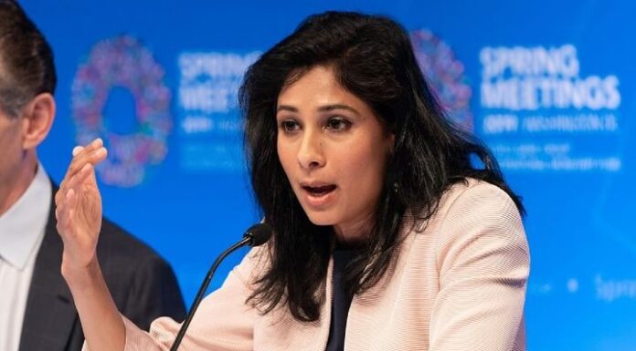 IMF की रिपोर्ट: देश की जीडीपी में 10.3 प्रतिशत की आएगी गिरावट