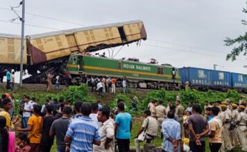 दार्जिलिंग: कंचनजंगा एक्सप्रेस से भिड़ी मालगाड़ी, 10 की मौत, 60 घायल!