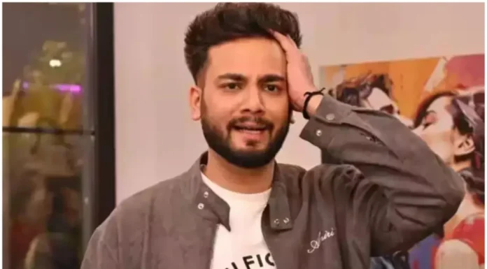 Snake Venom Case : यूट्यूबर एल्विश यादव ED के सामने हुए पेश, मनी लॉन्ड्रिंग से जुड़ा है केस