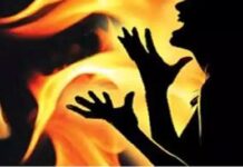 महाराष्ट्र : दुकान में भीषण आग लगने से एक ही परिवार के 3 बच्चे सहित 7 लोगों की मौत